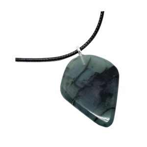 Vesuvianit Schmuckanhänger