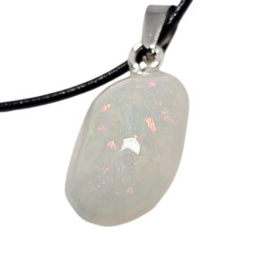 Welo Opal Schmuckanhänger